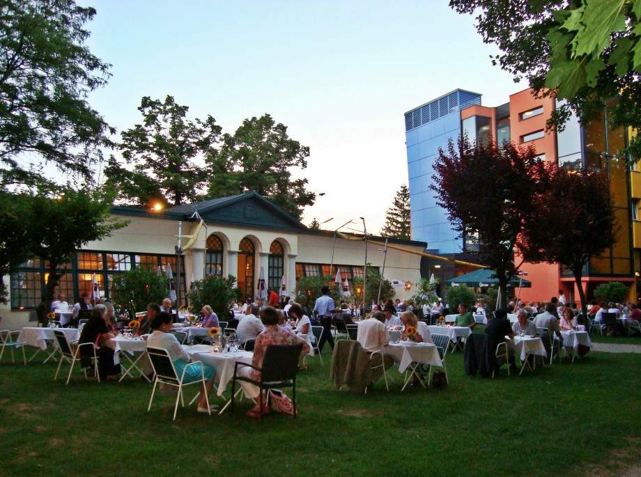 Kyriad Vienna Altmannsdorf Viena Exterior foto