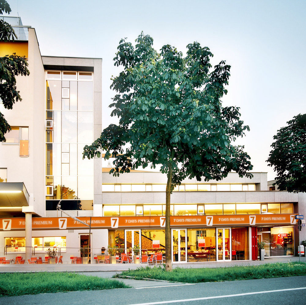 Kyriad Vienna Altmannsdorf Viena Exterior foto